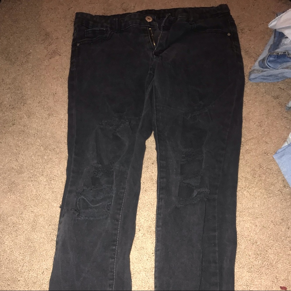 Black Ripped Skinny Jeans